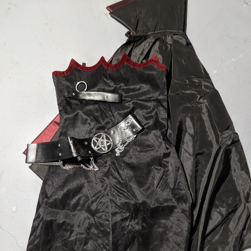 Vampire Costume